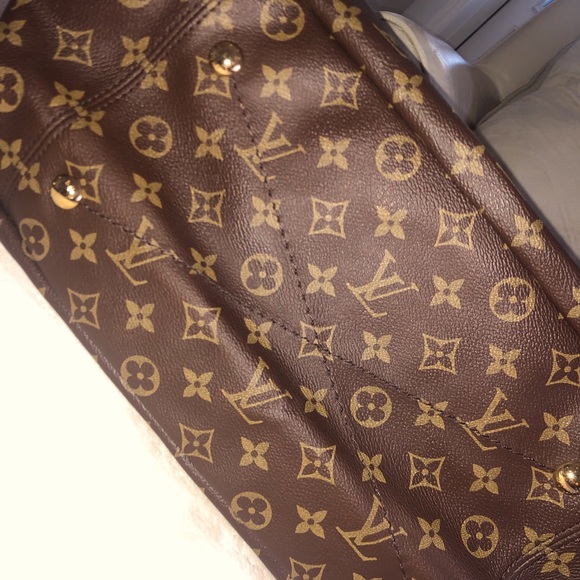 Louis Vuitton Artsy MM bag (discontinued) *NEW* - Picture 2 of 7